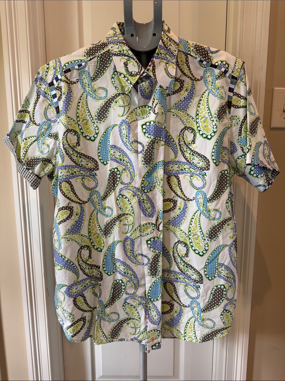 Robert Graham White Short-Sleeve Paisley Button-Down with Blue, Green & Brown